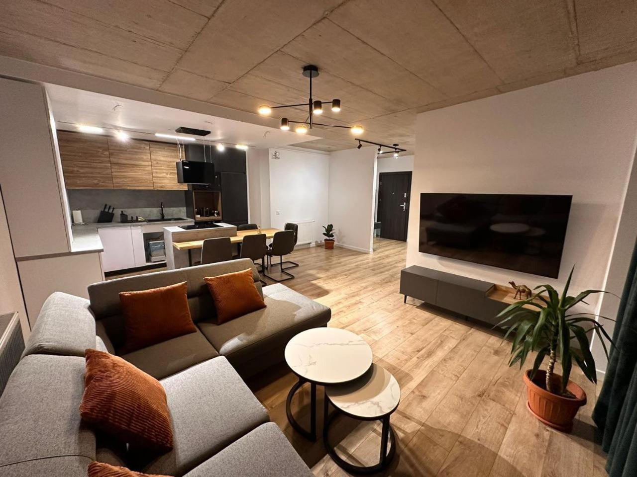 The Perfect Space - New1Bedroom & Parking Târgu-Mureş Dış mekan fotoğraf